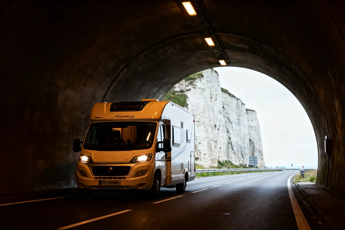 Tunnel sous la Manche en camping-car : Tarifs et conseils