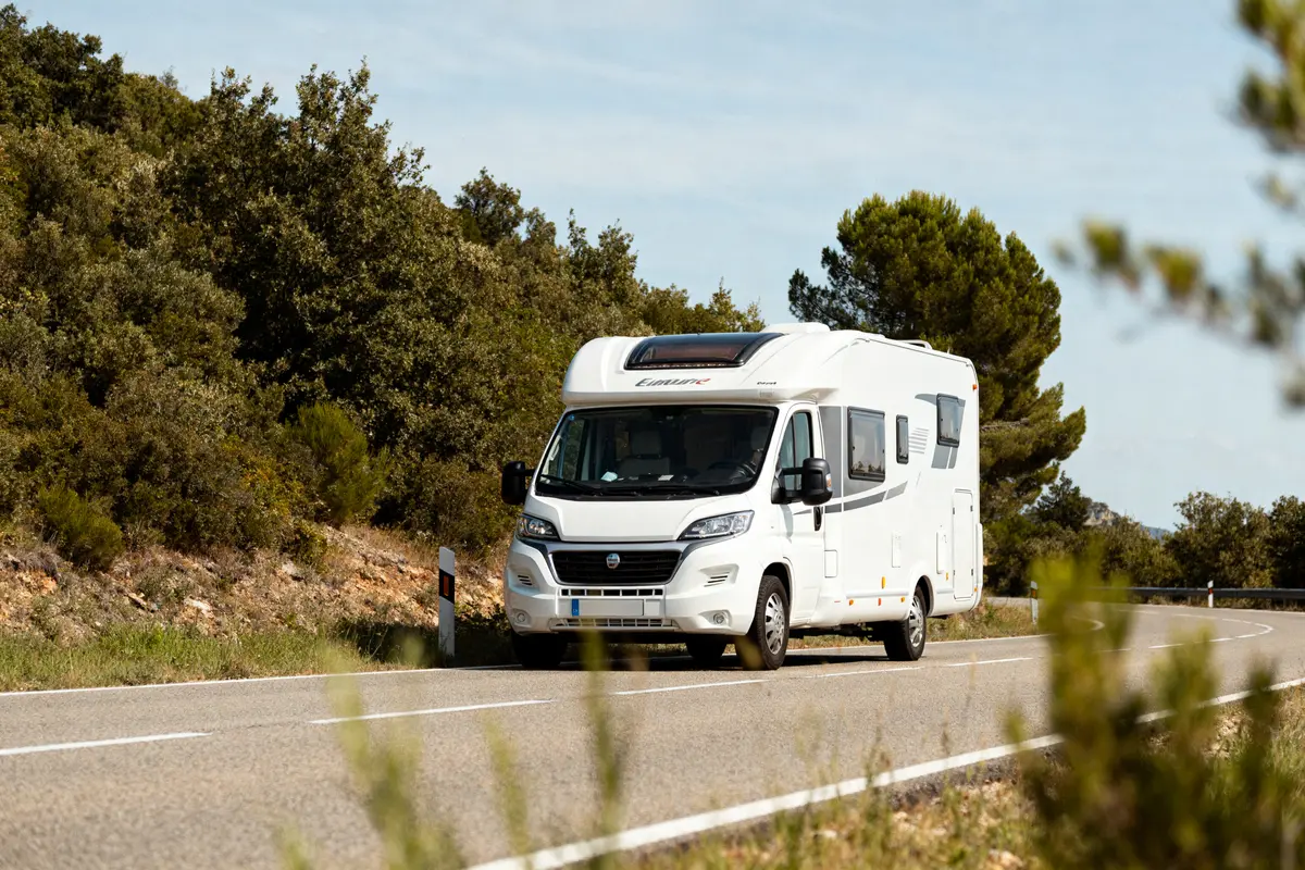 Tour d’Europe en camping car : Itinéraire, conseils et astuces