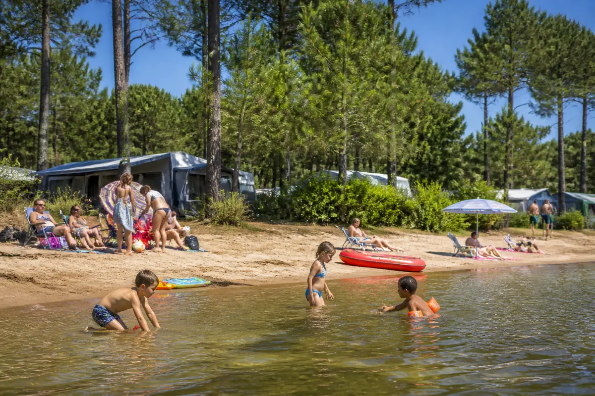 Camping Siblu La Réserve à Gastes : tarifs, avis &amp; hébergements